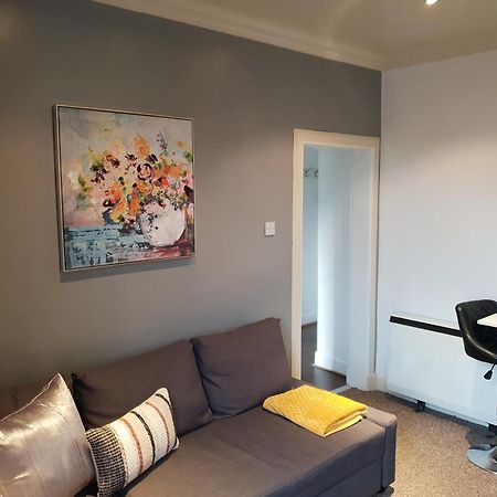 The Broughton Residence - Modern 1 Bed Flat - Walking Distance From City Centre Edinburgh Eksteriør bilde